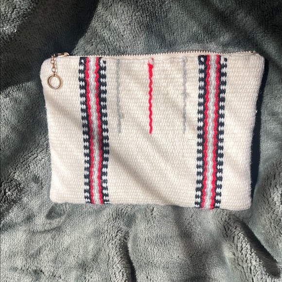 Vintage Chimayo Cream and Red Patterned Purse all wool - Picture 3 of 6
